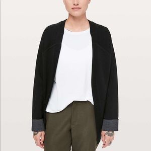 NWOT Lululemon Reverse Me Wrap